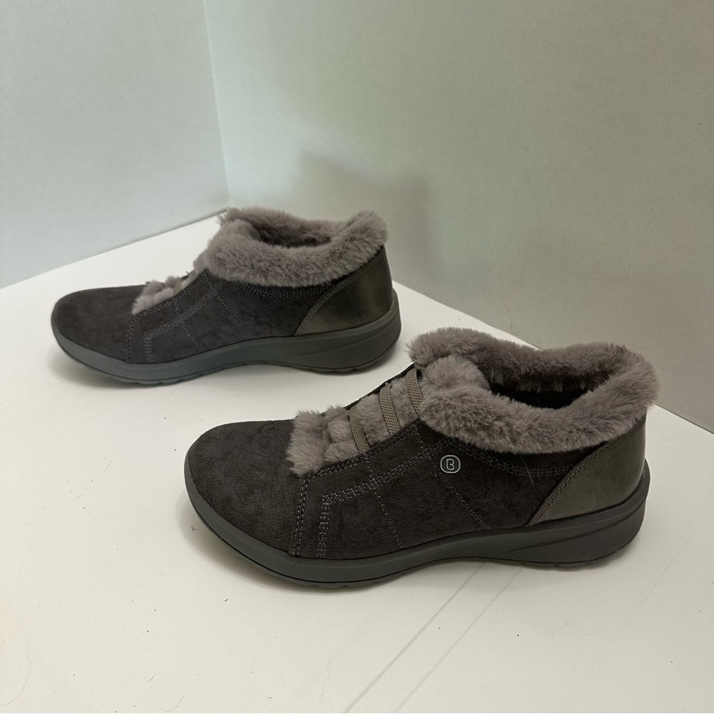 BZees Gray Faux Fur Trim Washable Slip-on Booties Women’s Sz 7 - Picture 3 of 6